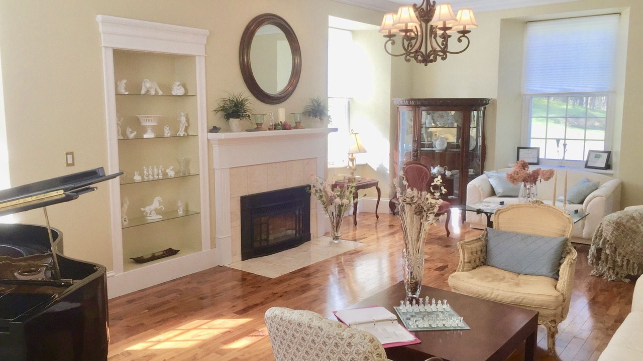 Photo of Livingroom in Lanark