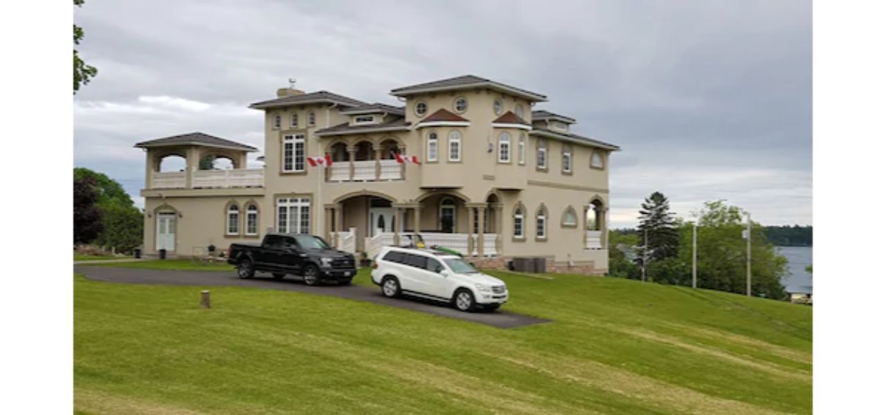 Photo of Outdoor in Lansdowne