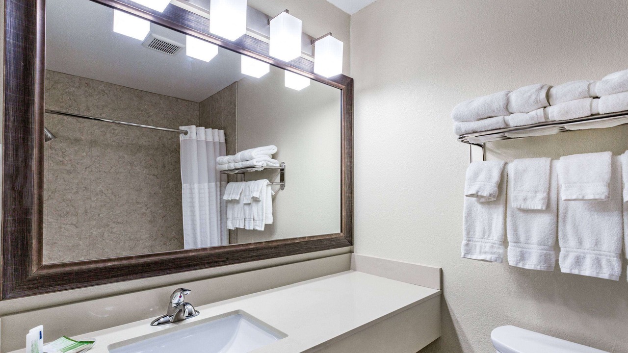 Photo of Bathroom in Sleepy Eye