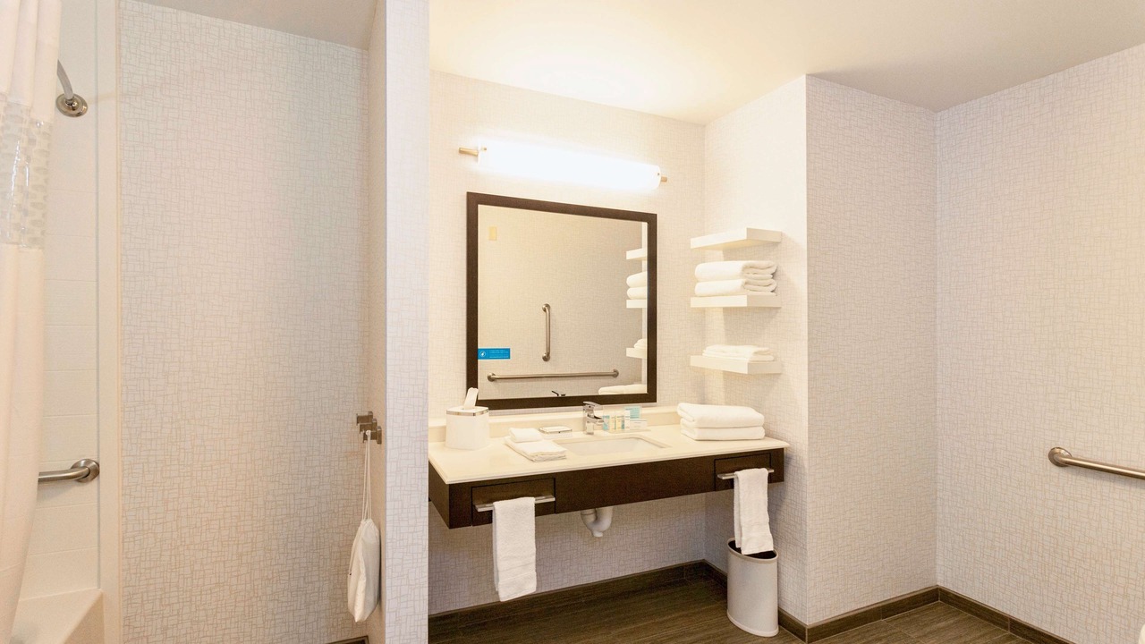 Photo of Bathroom in Duluth