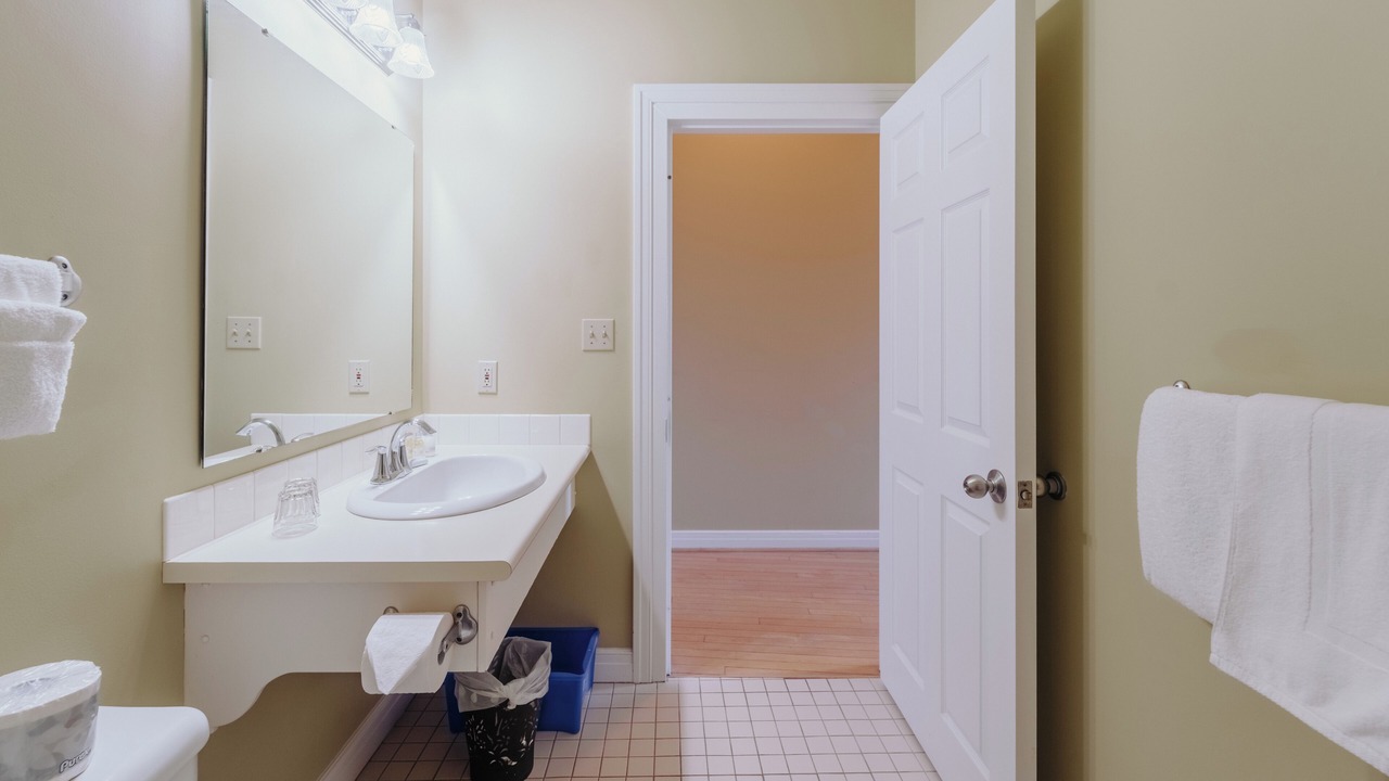 Photo of Bathroom in Stratford