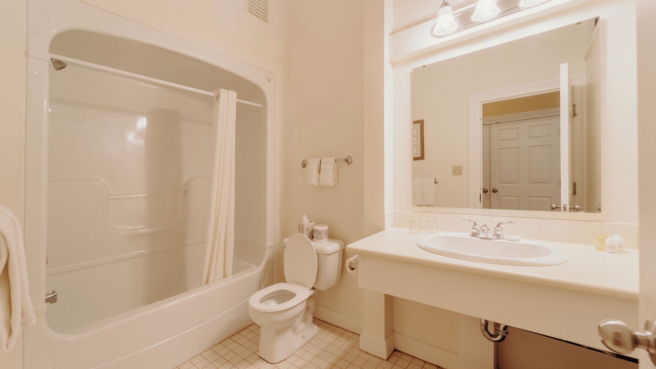 Photo of Bathroom in Stratford