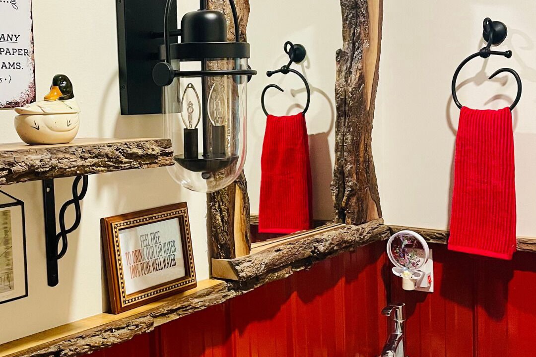 Photo of Bathroom in Tobermory