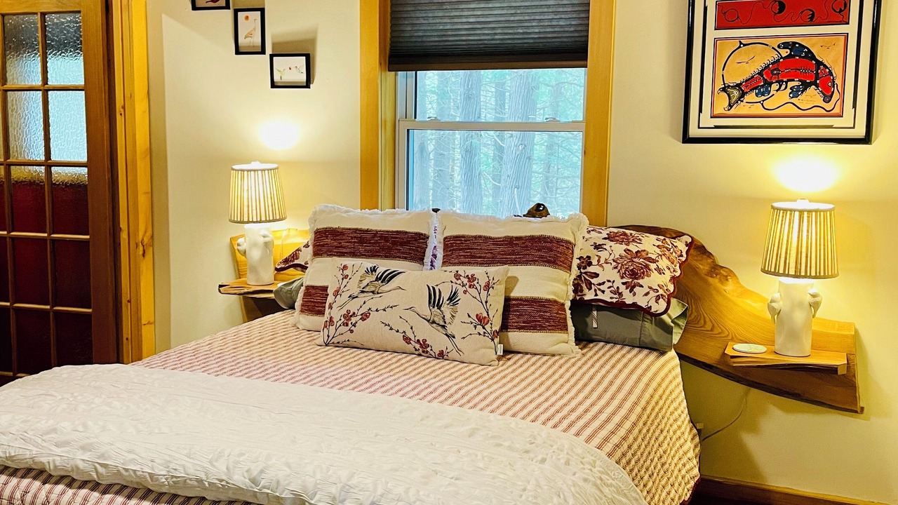 Photo of Bedroom in Tobermory