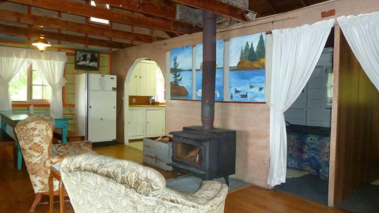 Photo of Livingroom in Algoma District