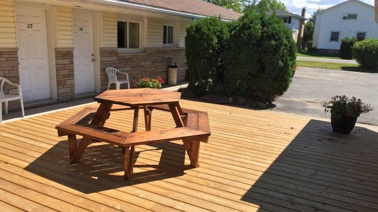 Photo of Patio Balcony in Algoma District