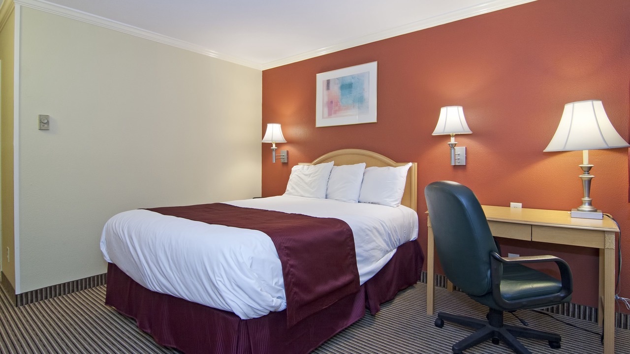 Photo of Bedroom in Shakopee