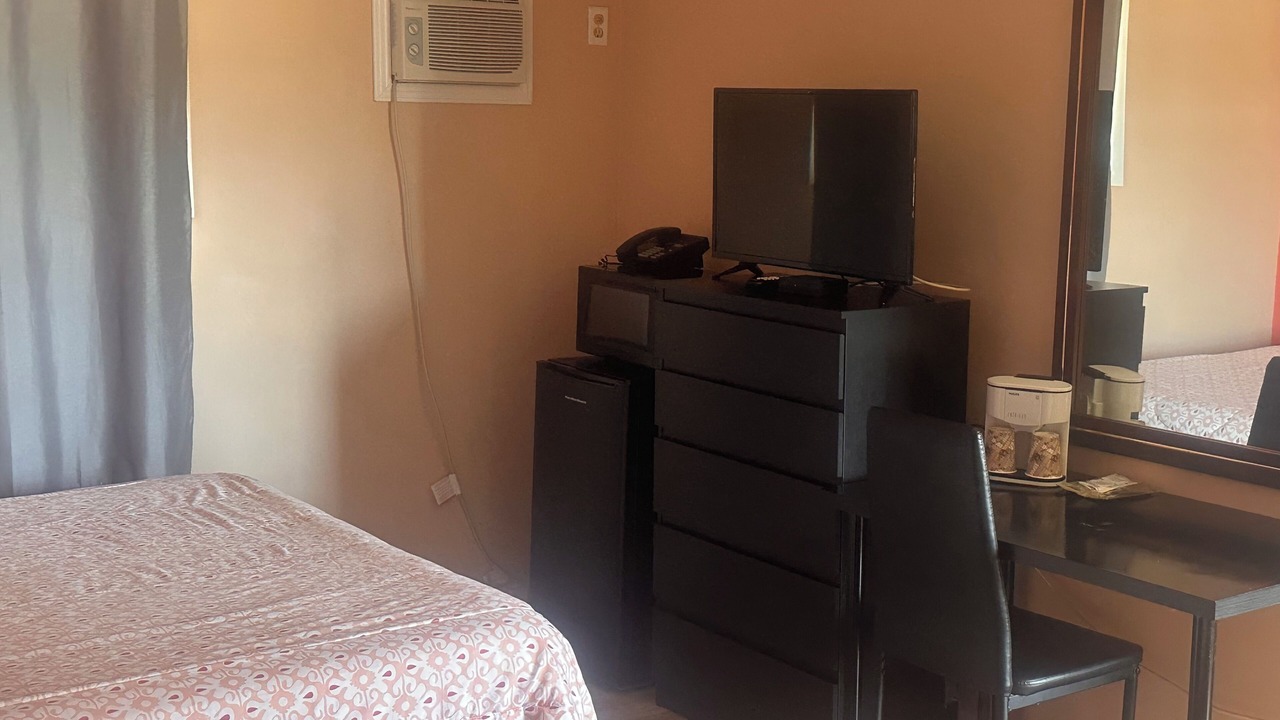 Photo of Bedroom in Chatham-Kent