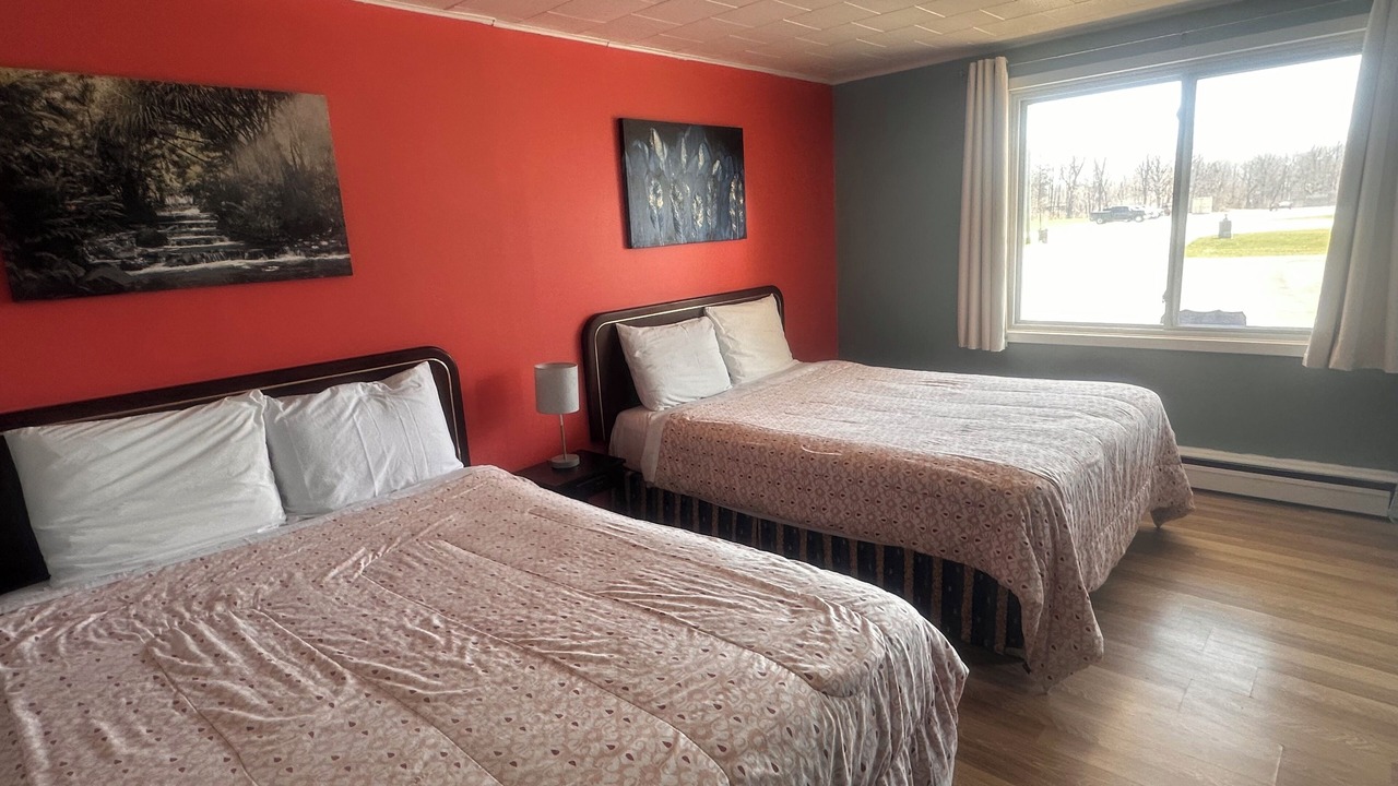 Photo of Bedroom in Chatham-Kent