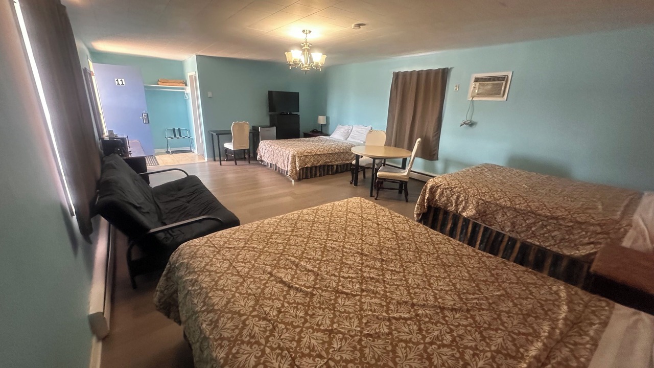 Photo of Bedroom in Chatham-Kent