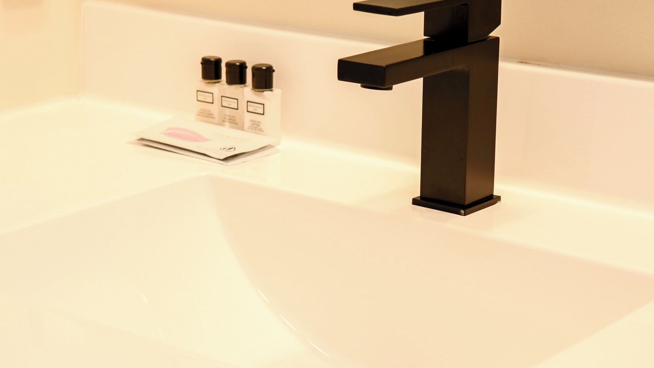 Photo of Bathroom in Lake Shore