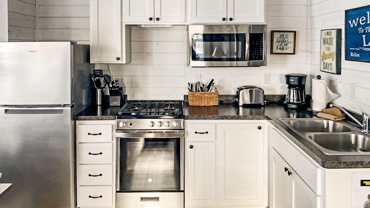 Photo of Kitchen in Lake Shore