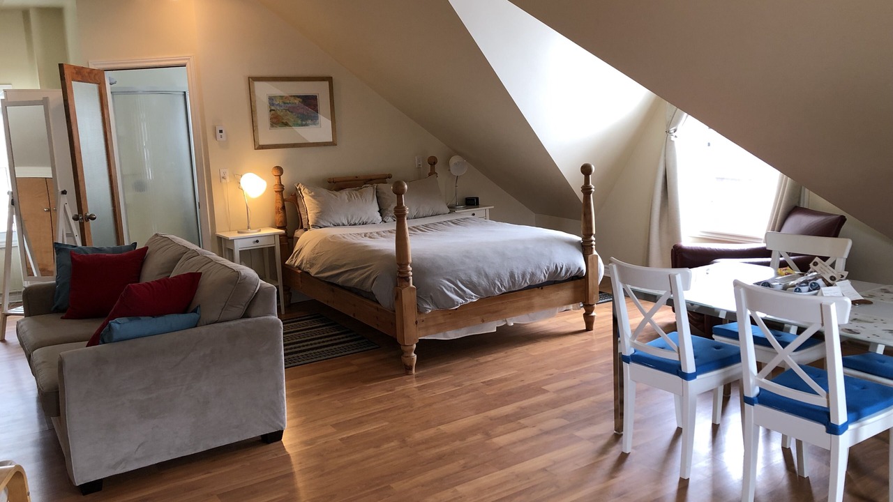 Photo of Bedroom in Merrickville