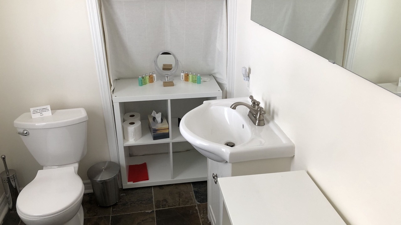 Photo of Bathroom in Merrickville