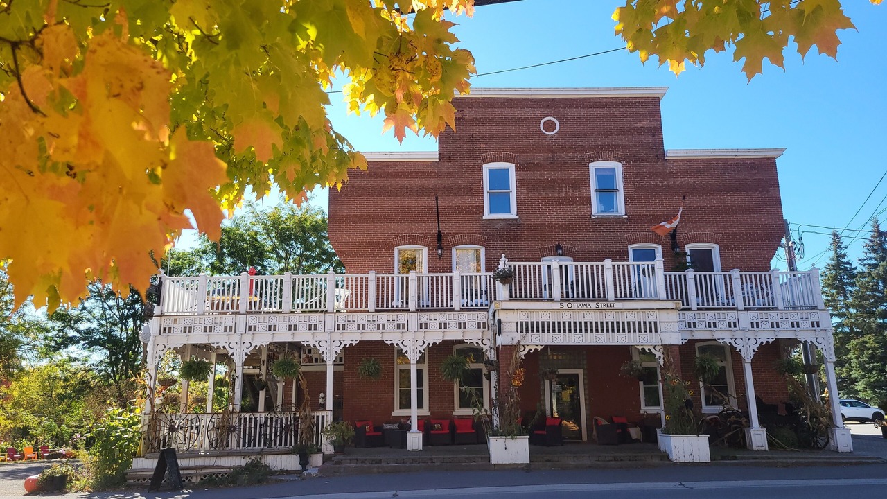 Photo of Outdoor in Tamworth