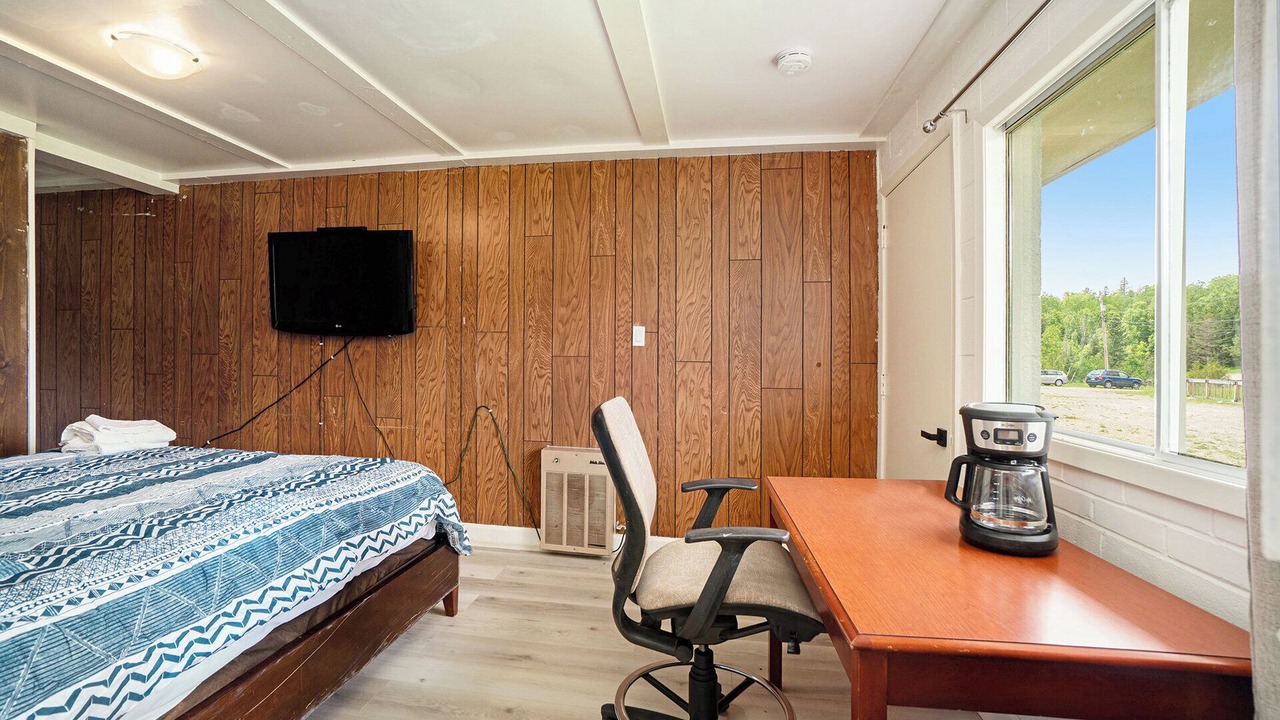 Photo of Bedroom in North Frontenac