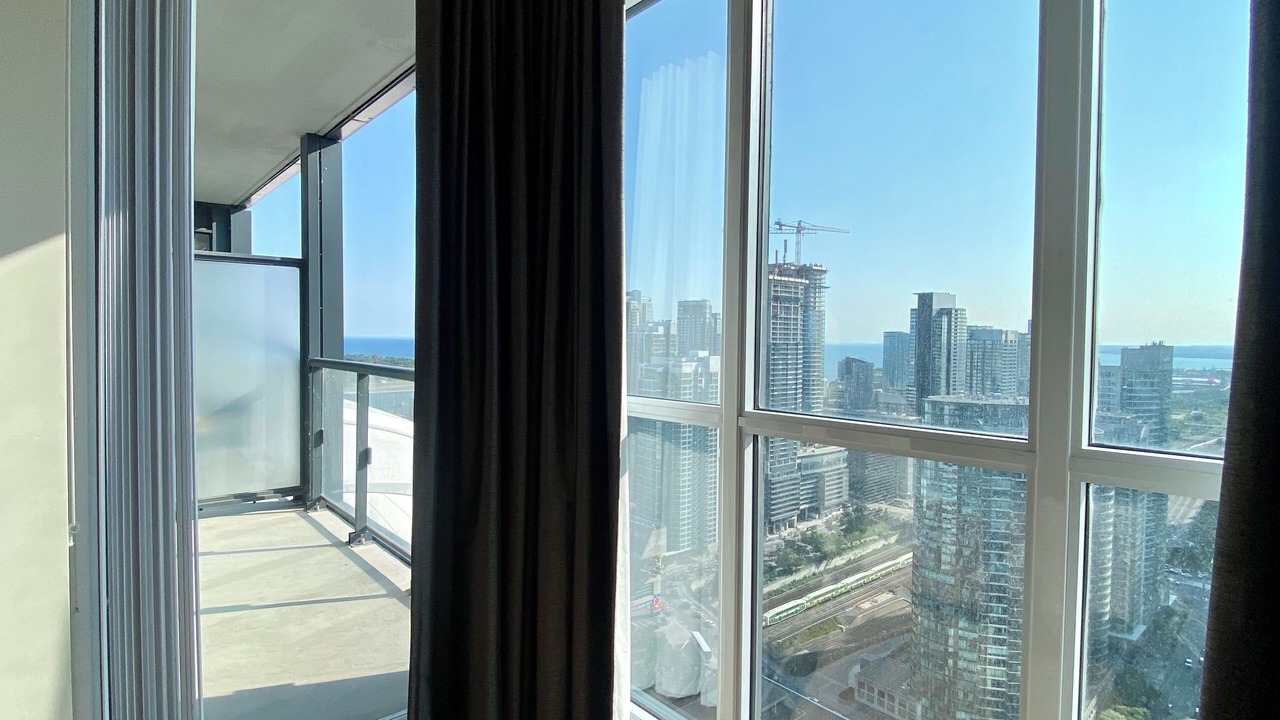 Photo of Patio Balcony in Toronto Entertainment District