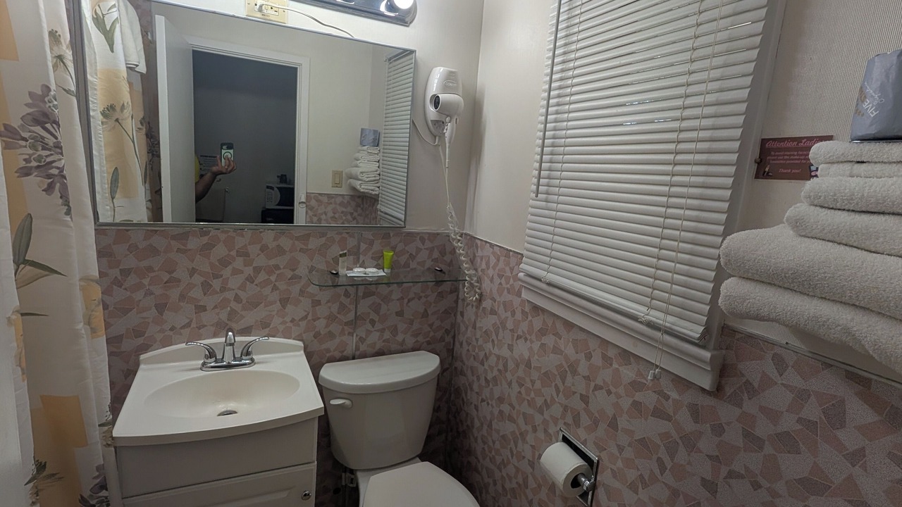 Photo of Bathroom in Barry's Bay