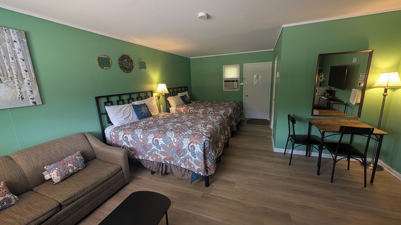 Photo of Bedroom in Barry's Bay