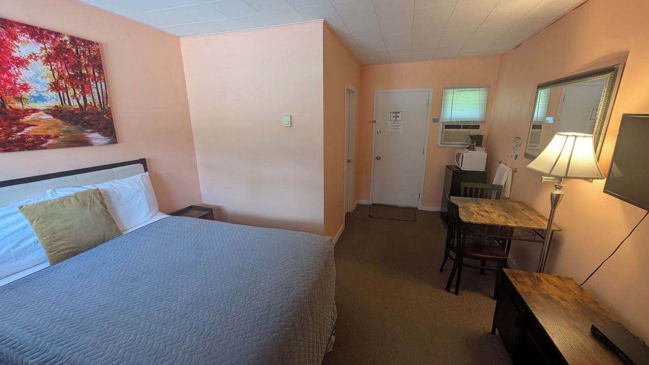 Photo of Bedroom in Barry's Bay