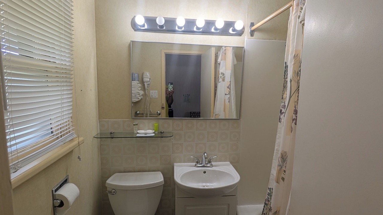 Photo of Bathroom in Barry's Bay