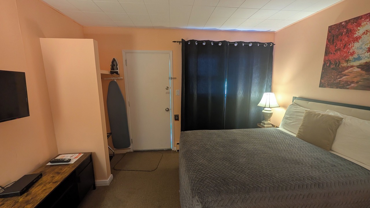 Photo of Bedroom in Barry's Bay