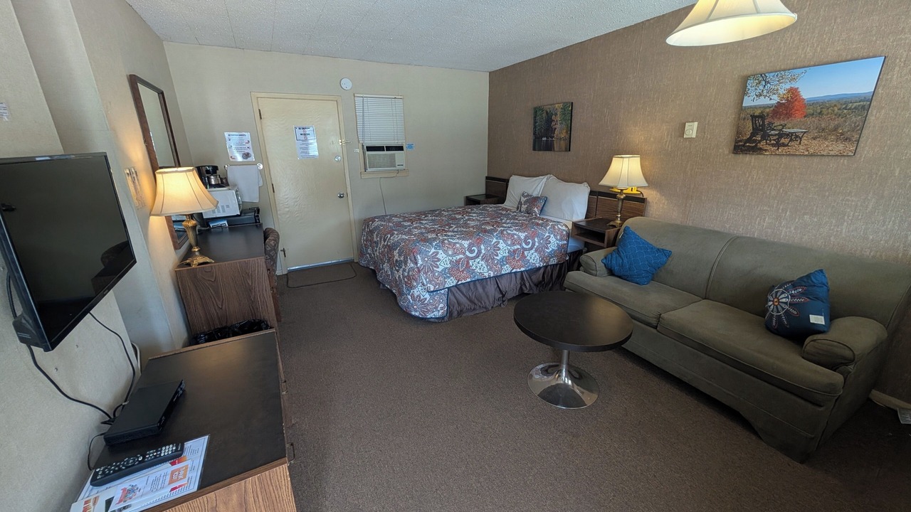 Photo of Bedroom in Barry's Bay