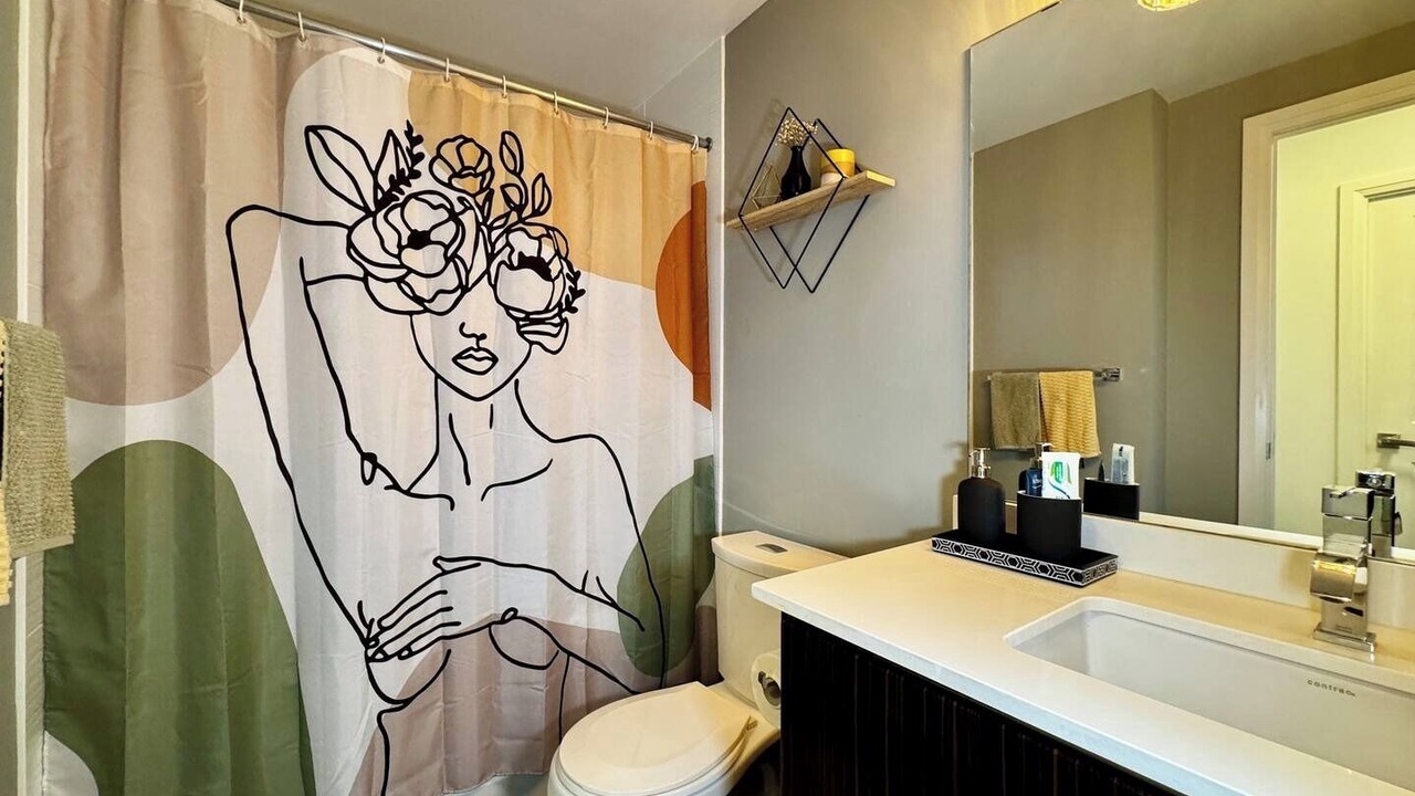 Photo of Bathroom in Thornhill