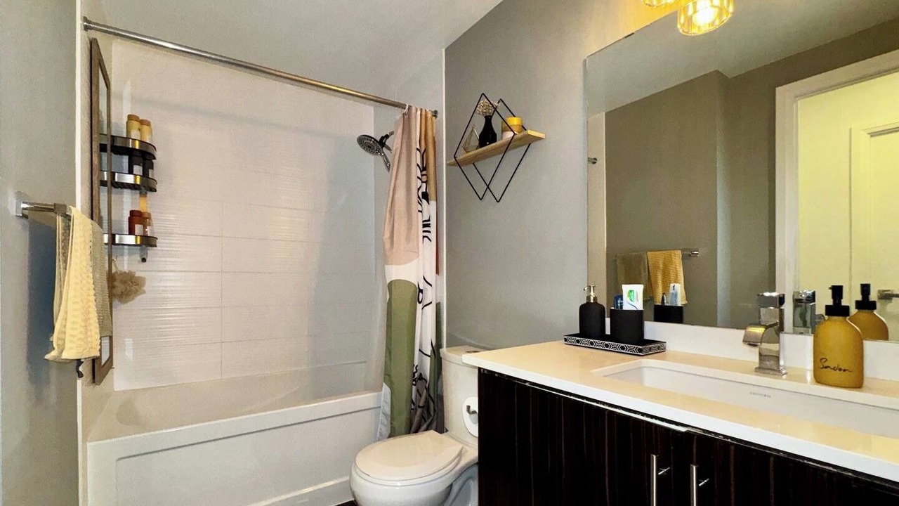 Photo of Bathroom in Thornhill