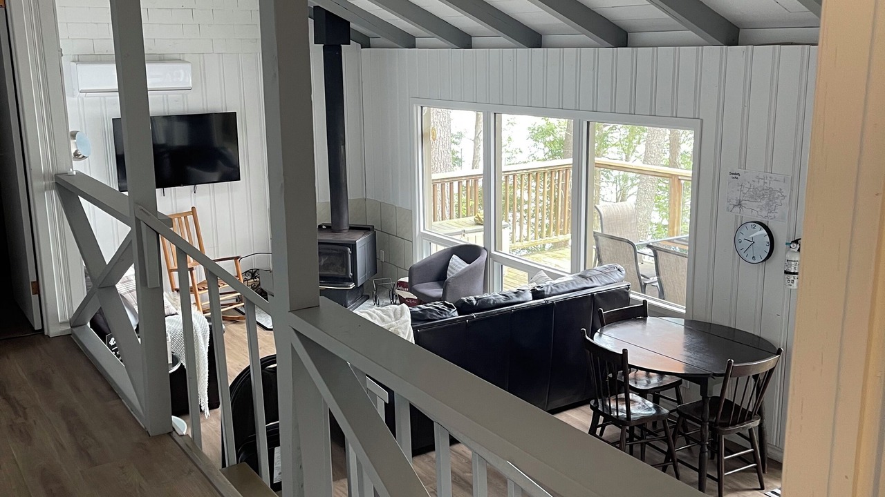 Photo of Livingroom in North Kawartha