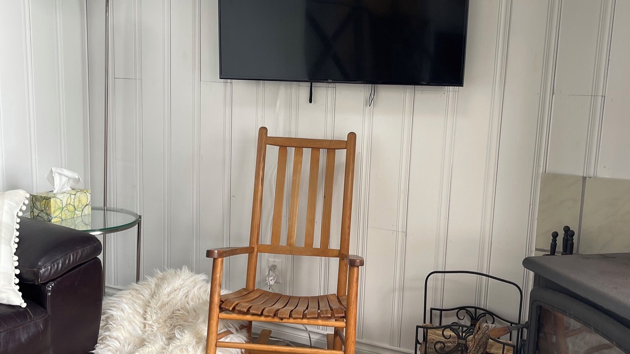 Photo of Livingroom in North Kawartha