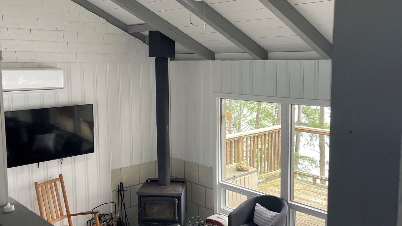 Photo of Livingroom in North Kawartha