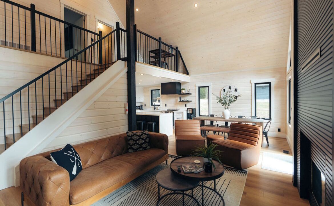 Photo of Livingroom in Dysart et al