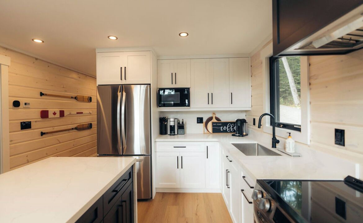 Photo of Kitchen in Dysart et al