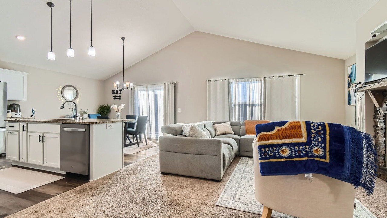 Photo of Livingroom in Ramsey