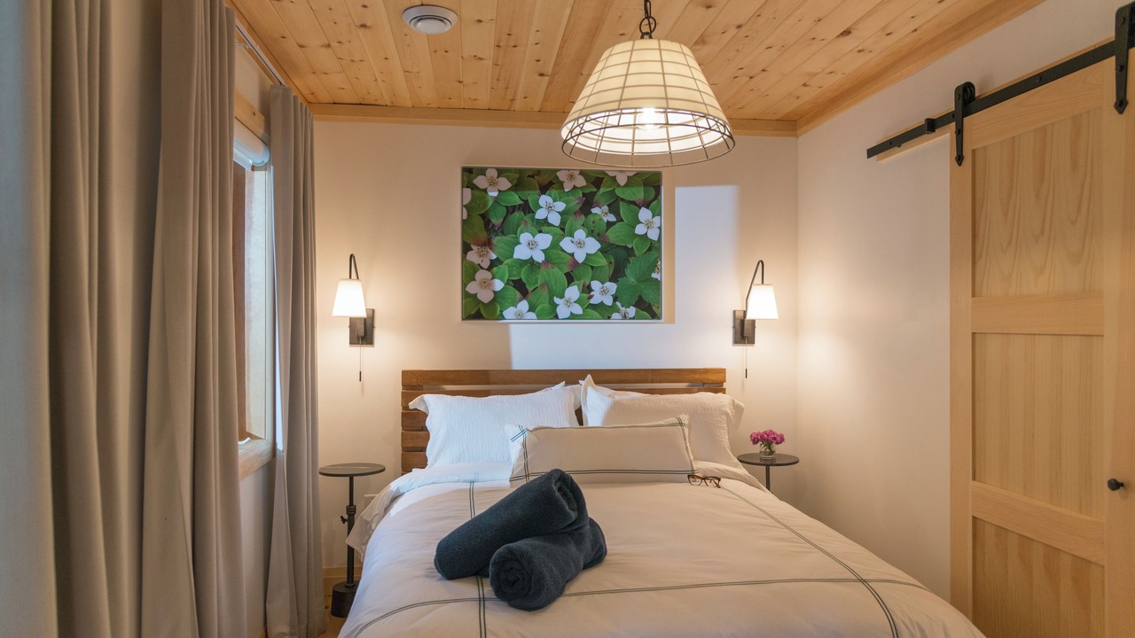 Photo of Bedroom in Minden Hills