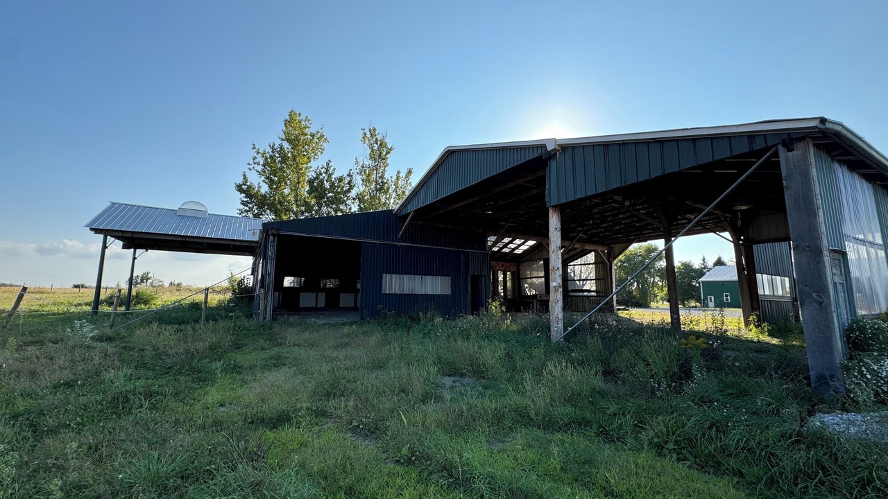 Photo of Outdoor in Caledonia