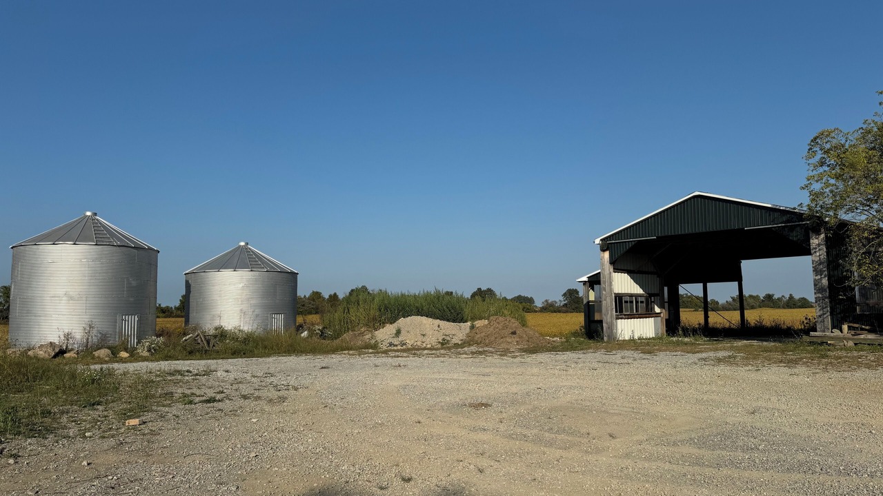 Photo of Outdoor in Caledonia