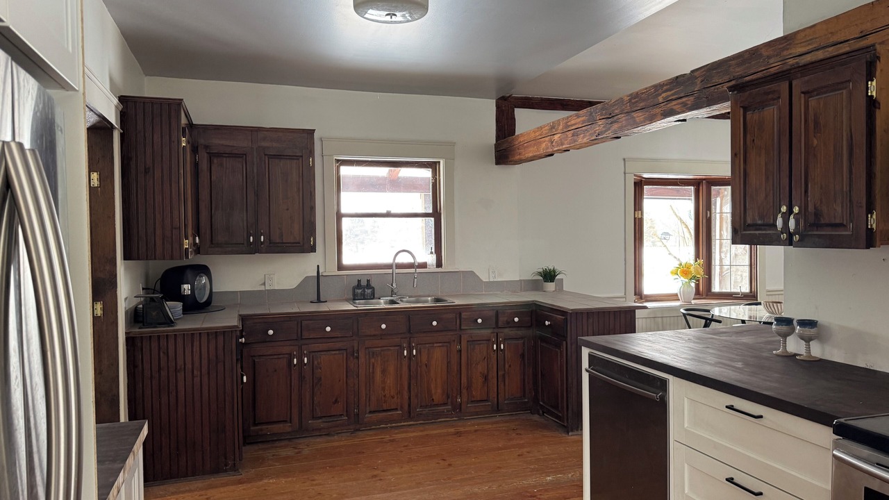 Photo of Kitchen in Caledonia