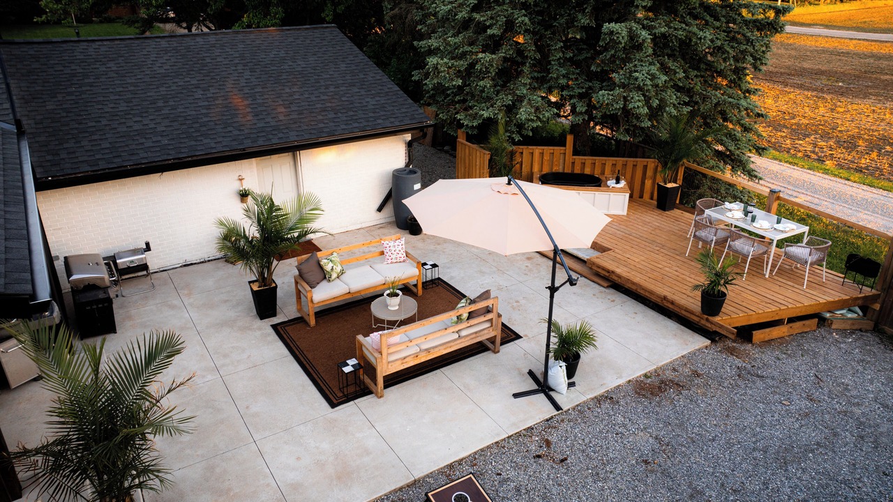 Photo of Outdoor in Caledonia