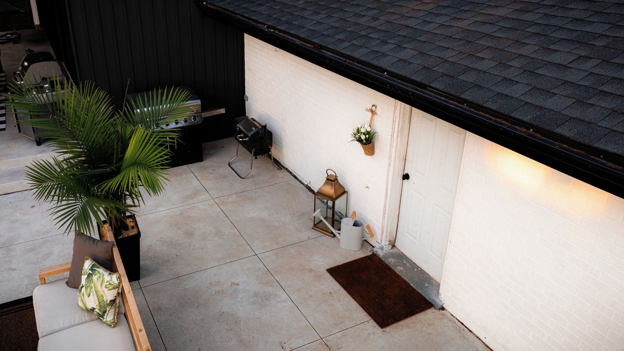 Photo of Patio Balcony in Caledonia