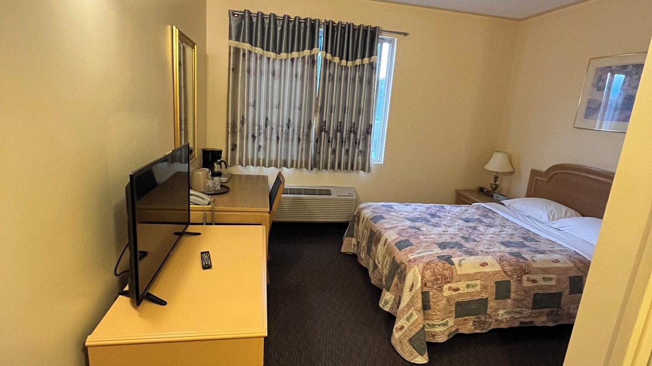 Photo of Bedroom in Windham Centre