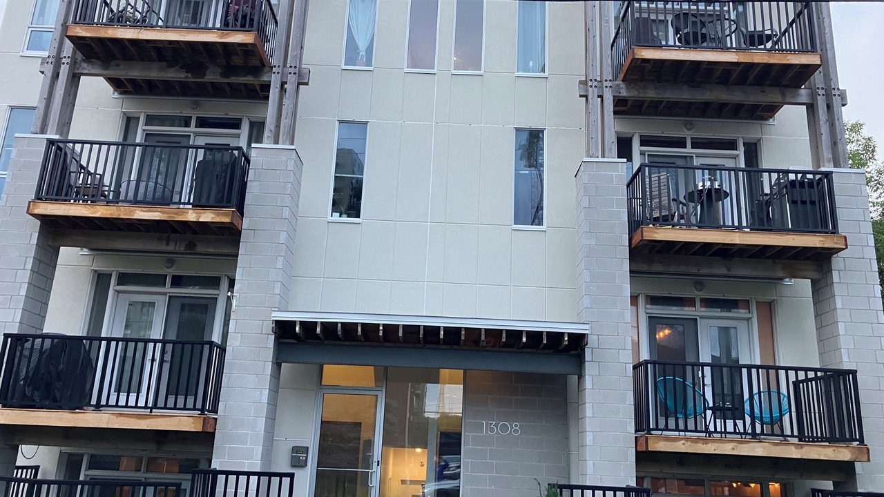 Photo of Outdoor in Ottawa Division