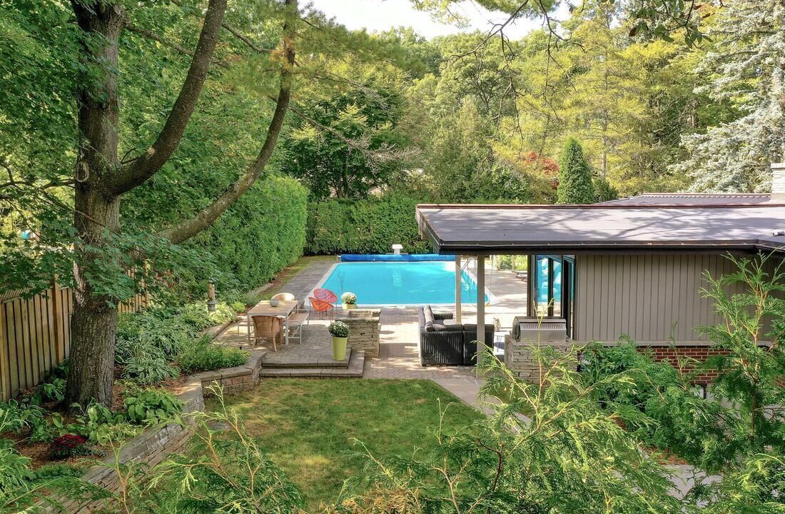 Photo of Outdoor in Clarkson-Lorne Park