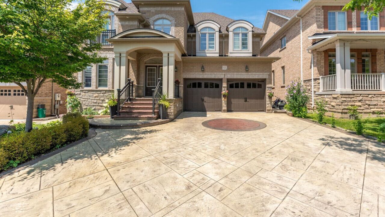 Photo of Outdoor in Brampton