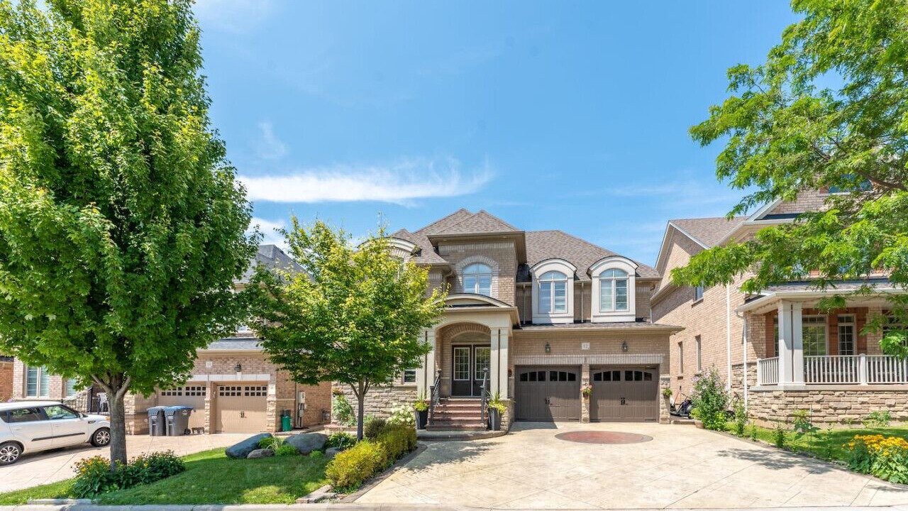 Photo of Outdoor in Brampton