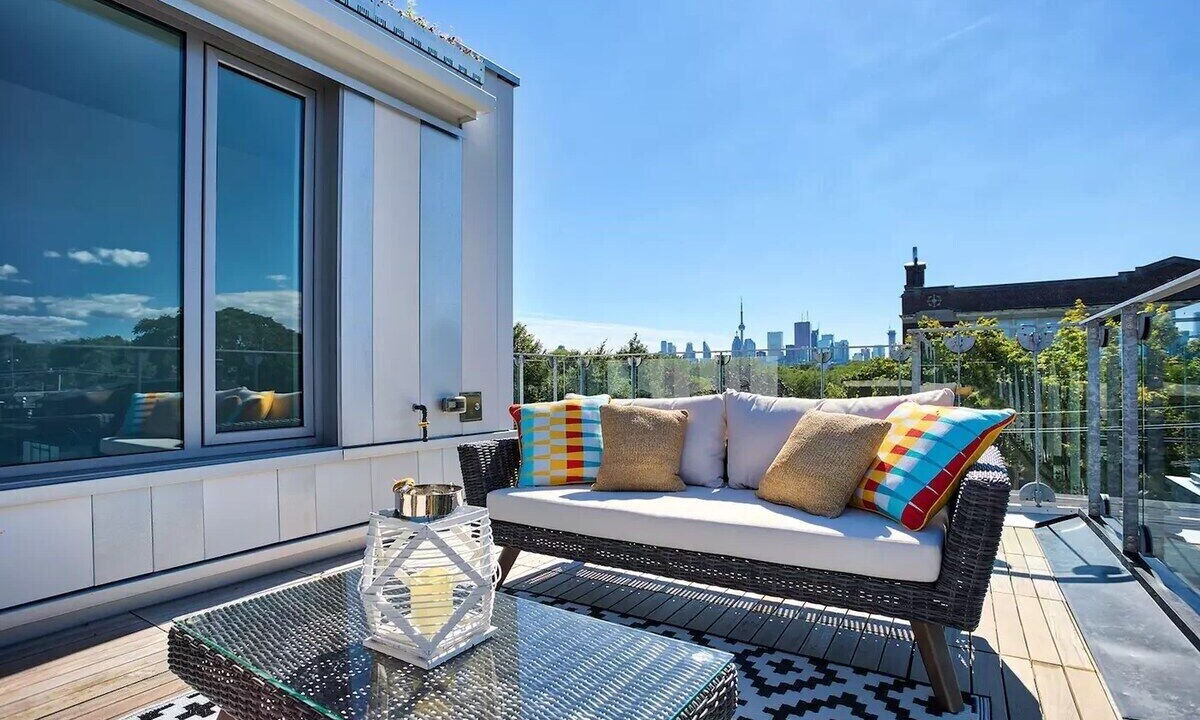 Photo of Patio Balcony in Riverside