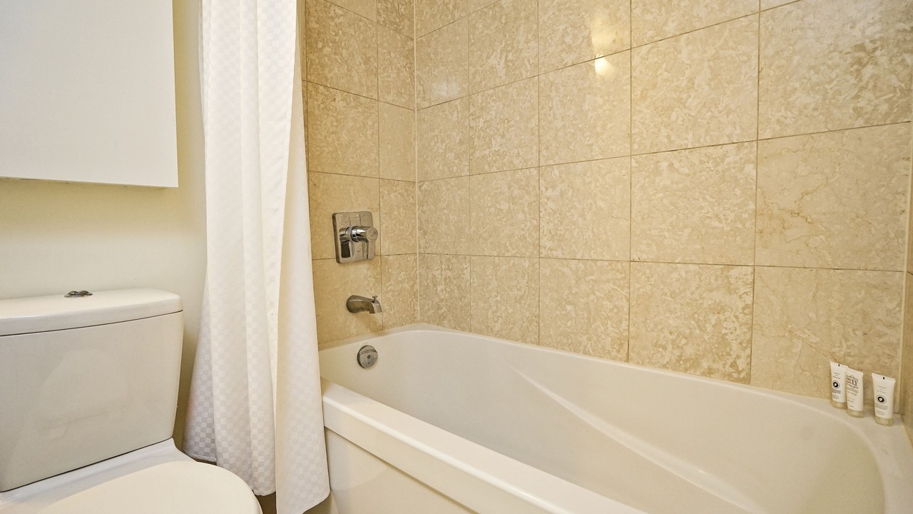 Photo of Bathroom in Parkdale