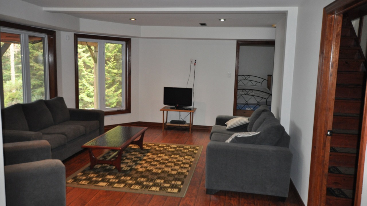 Photo of Livingroom in North Kawartha