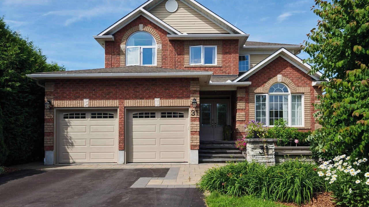 Photo of Outdoor in Bridlewood - Emerald Meadows
